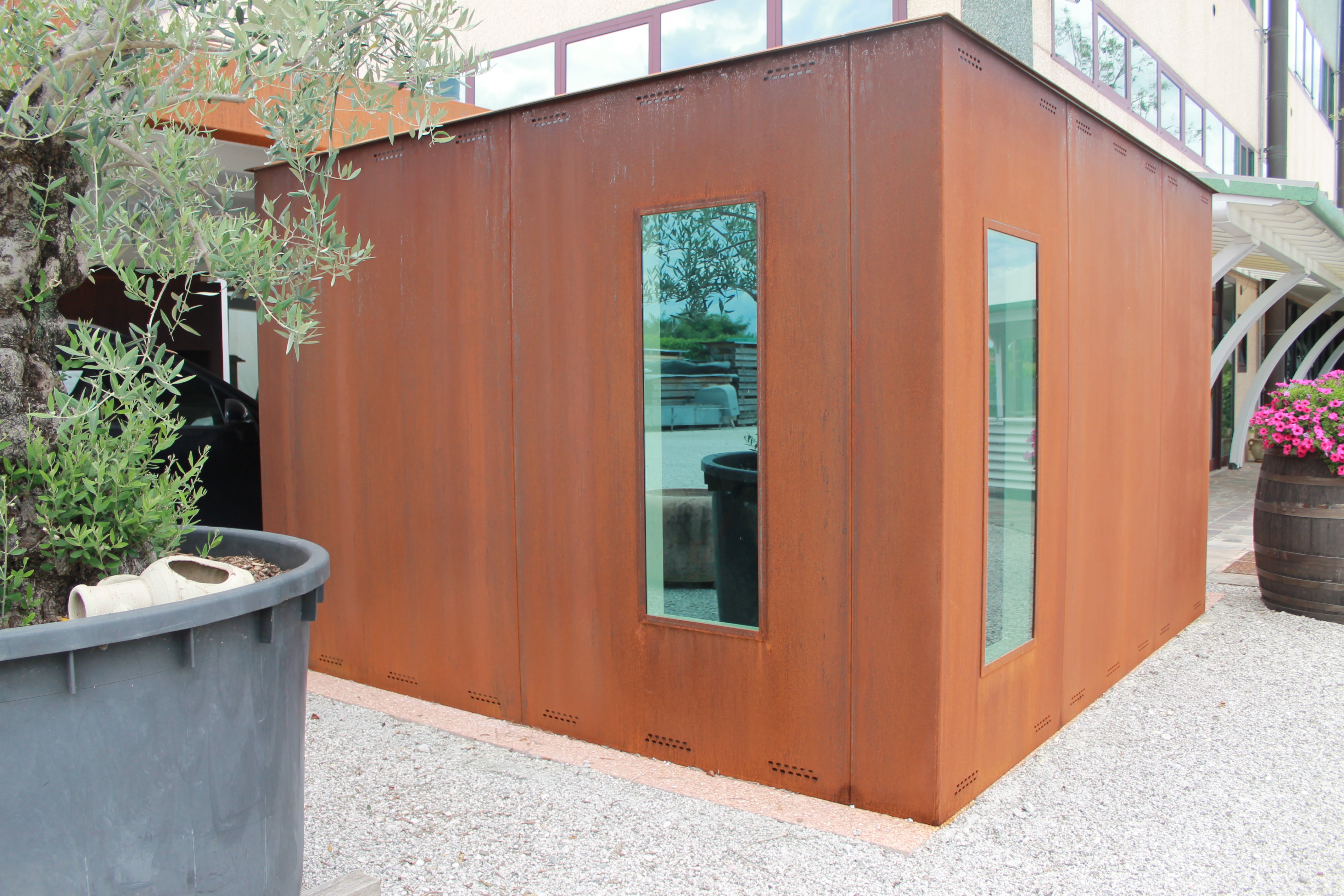 Casette in legno con rivestimento