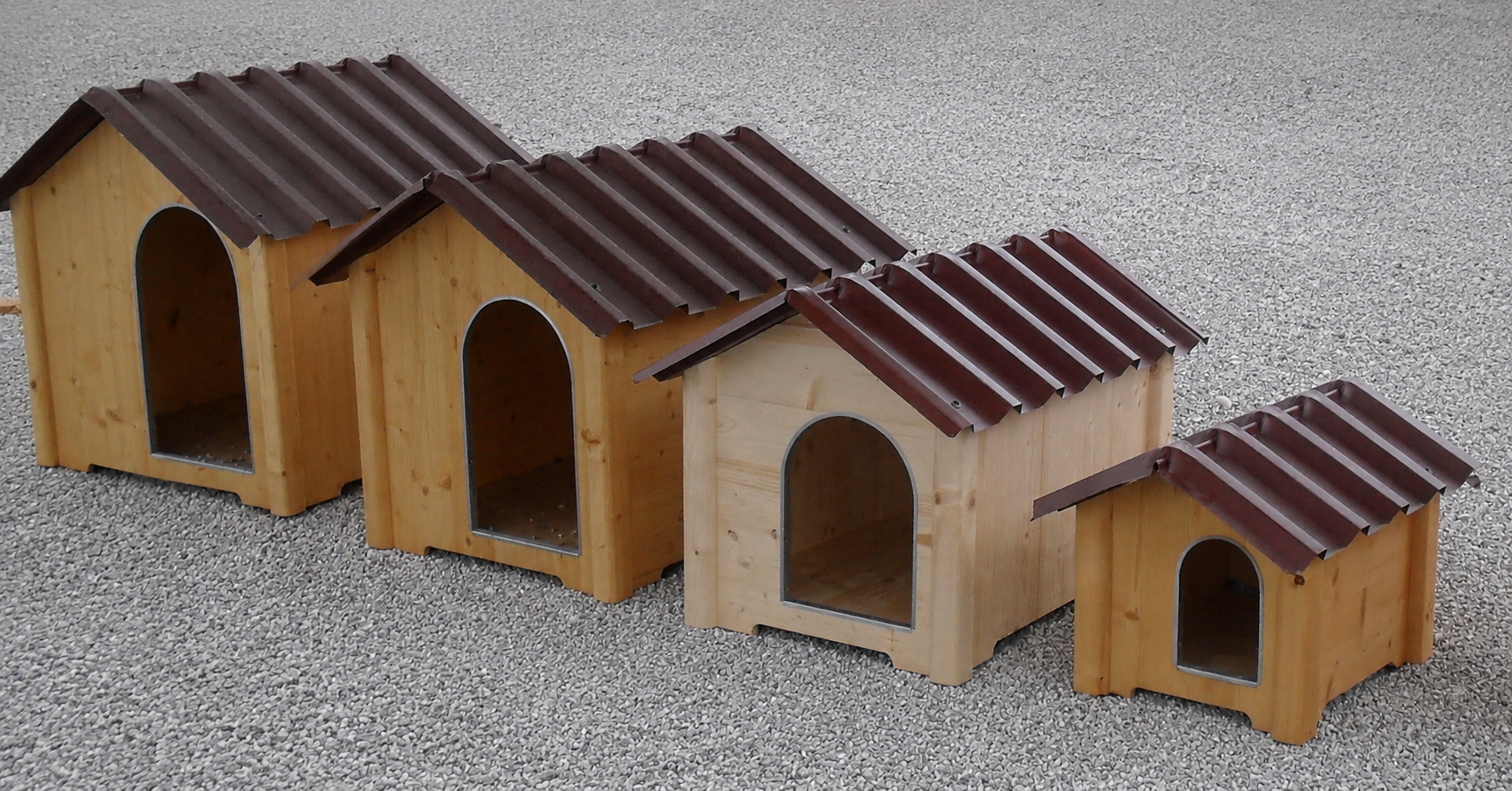 CUCCIA IN LEGNO